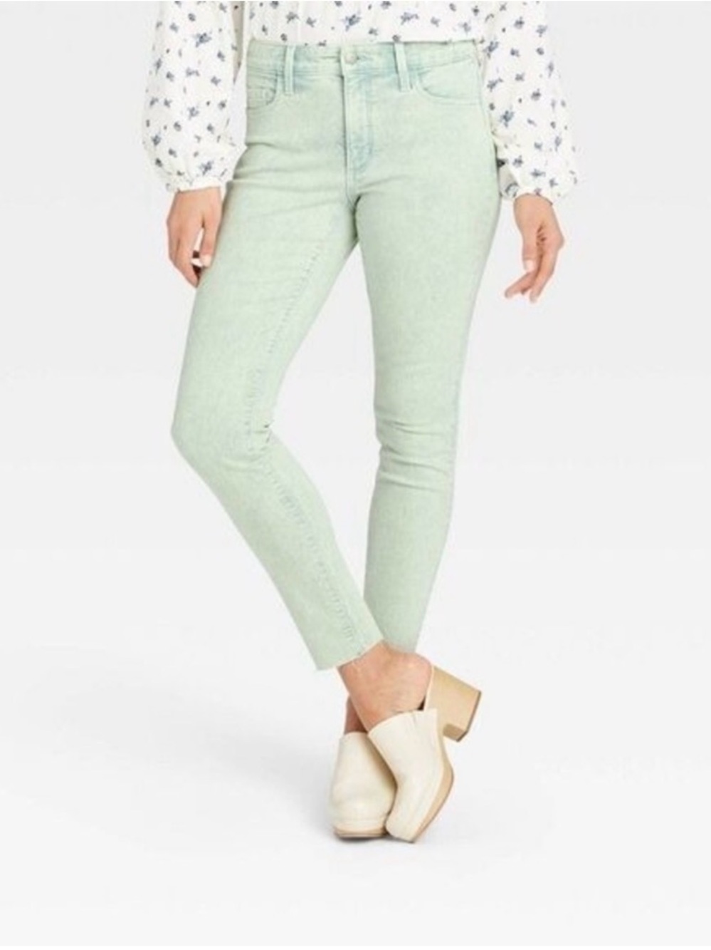 Universal Thread Mint Green Acid Wash Jeans Women’s 12/31 High Rise Skinny